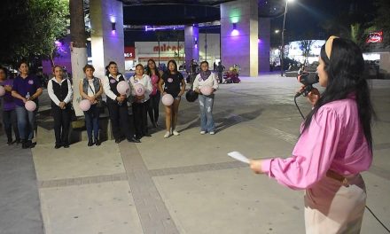 Mujeres realizan marcha contra violencia de género en Monclova