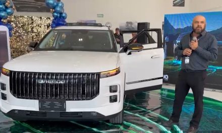 Presenta Chirey su nuevo modelo en Saltillo