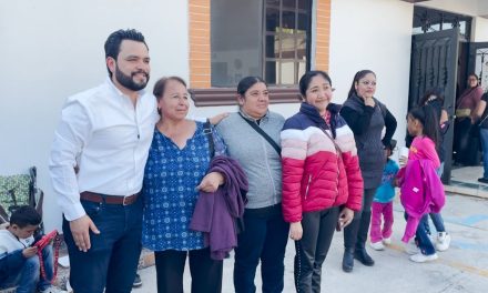 Tienen mamás saltillenses un gran festejo De parte de Alberto Hurtado y Cecilia Guadiana