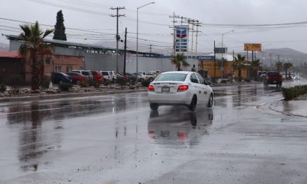 Llaman a extremar precauciones por presencia de lluvias en la región Centro