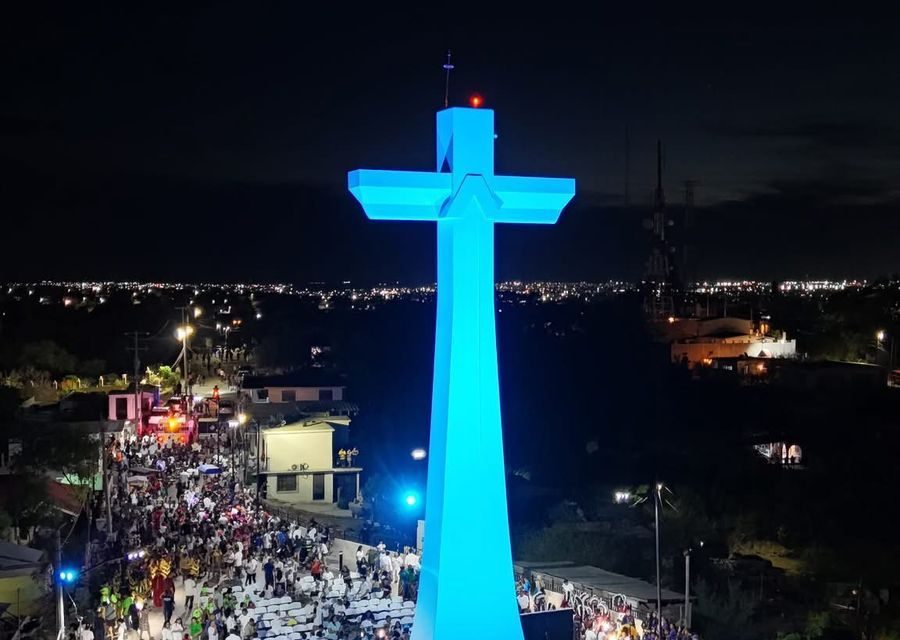 Inauguran la Cruz Monumental y el Mirador ‘La Esperanza’