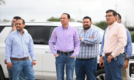Supervisa Emilio de Hoyos obras de pavimentación