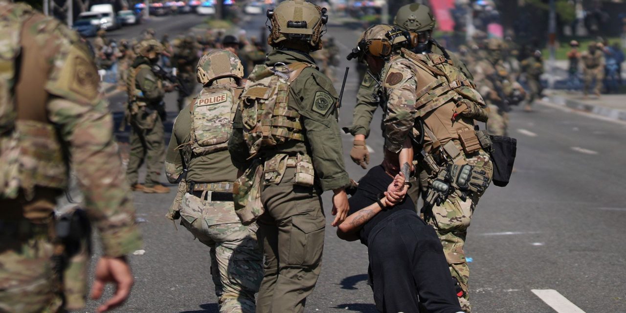 Llega la Guardia Nacional a Los Ángeles tras protestas por redadas migratorias