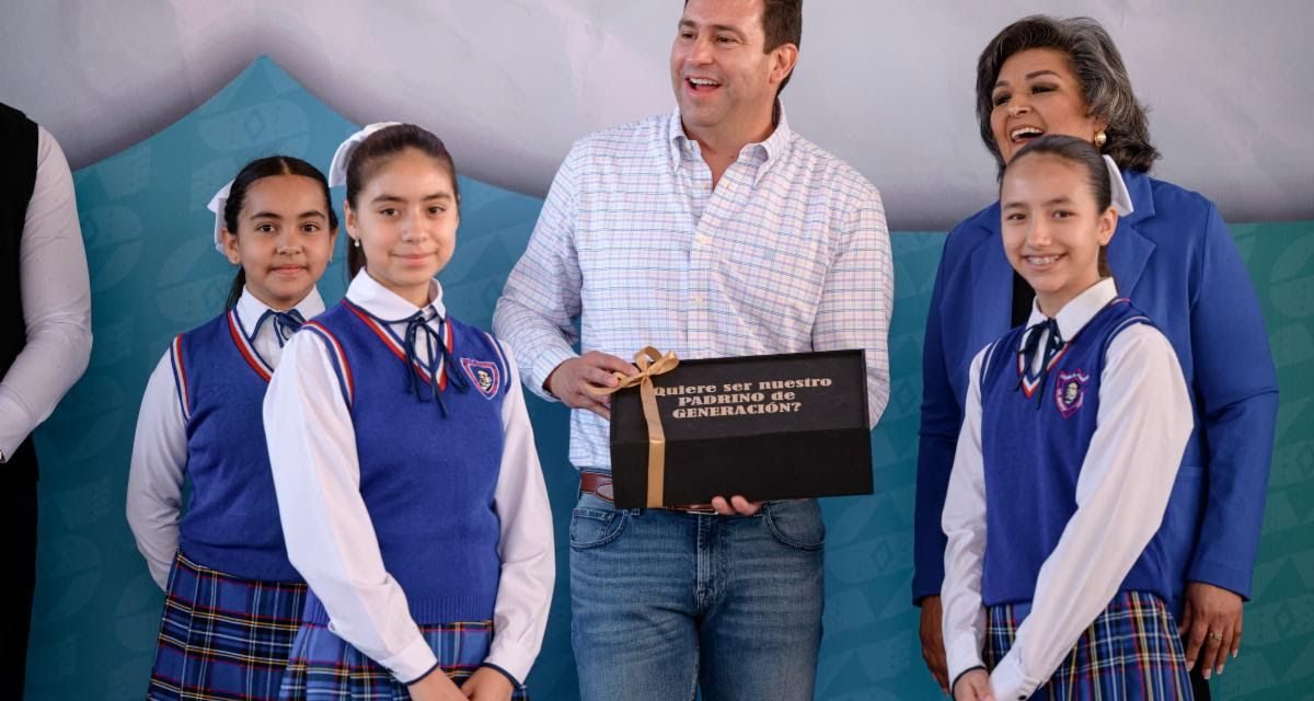 Javier Díaz le apuesta a la educación en Saltillo