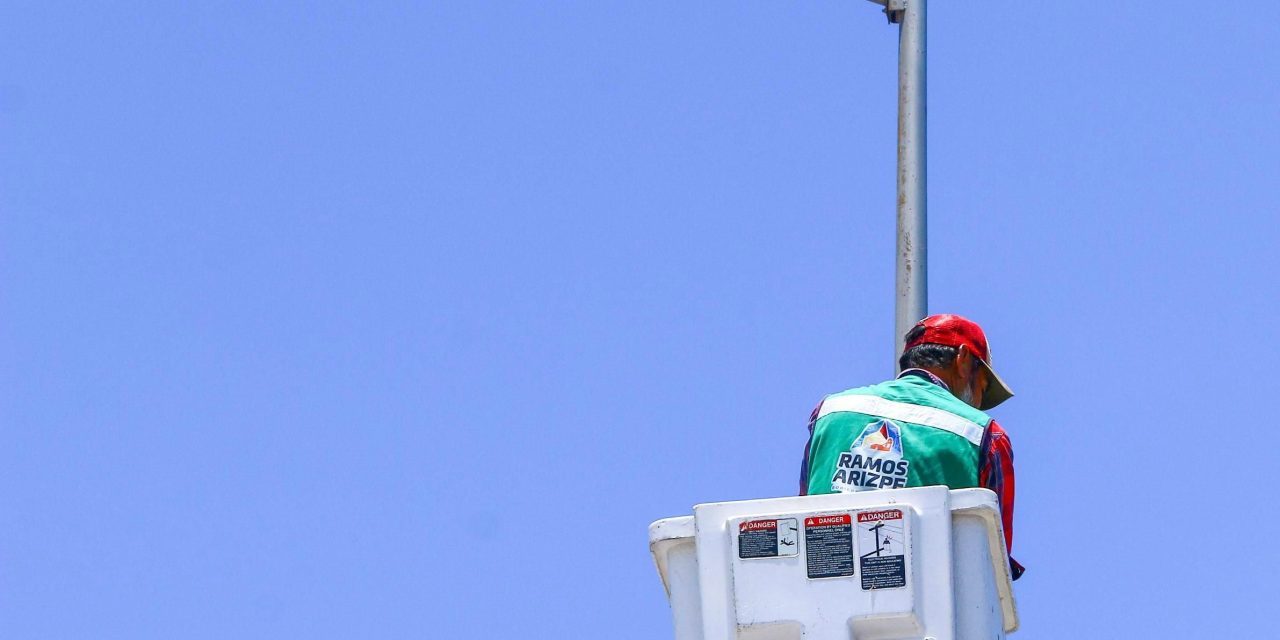 ‘Con más alumbrado fortalecemos la seguridad de Ramos Arizpe’