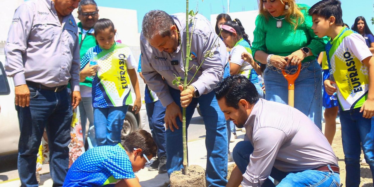 Sembramos árboles y también sembramos conciencia: Tomás Gutiérrez