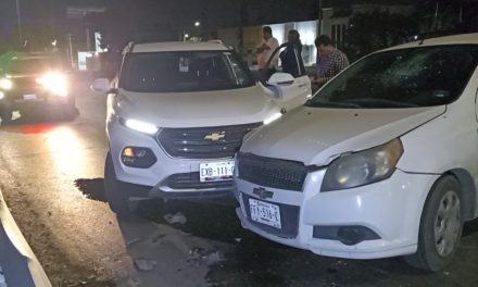 Saltillo: Hombre dormita y se estrella contra muro de contención… el de atrás lo remata al no poder frenar