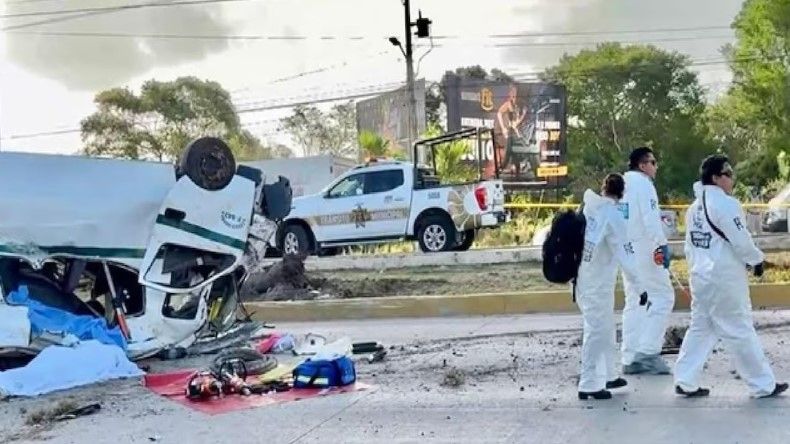 Cuatro muertos y once heridos en trágico accidente sobre el bulevar Colosio en Cancún