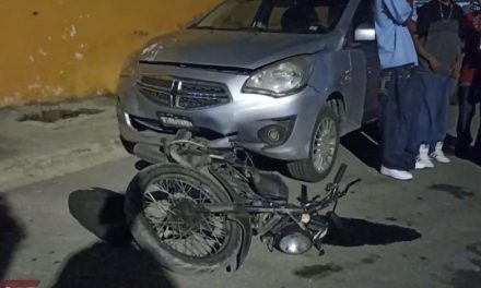Saltillo: Chocaron entre conocidos y todos se echaron la mano