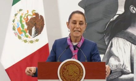 Sheinbaum celebra la reaparición de AMLO y afirma que le dio gusto verlo