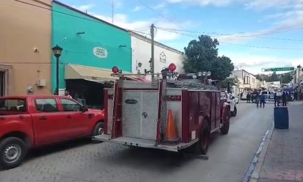 Conato de incendio en un local de Parras moviliza las corporaciones de emergencia