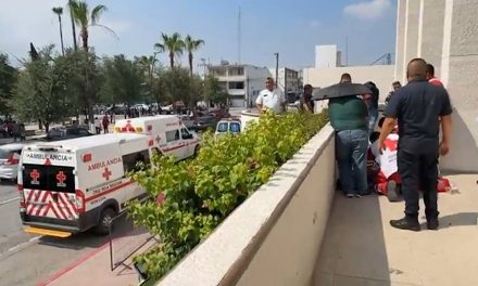 Fallece persona de la tercera edad afuera de presidencia en Monclova
