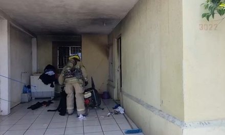 Flamazo en vivienda de colonia Mirasierra moviliza a policías y bomberos