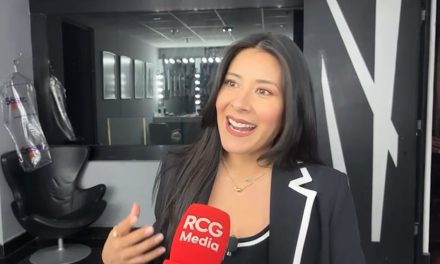 Gana Angélica Salinas de RCG Media el Premio Estatal de periodismo 2025