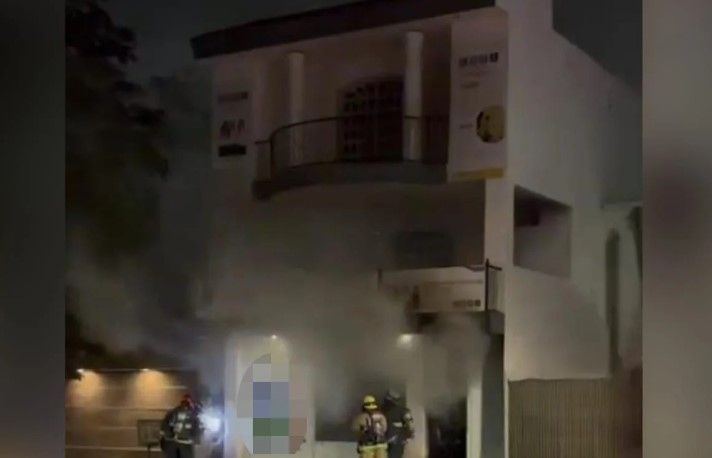 Incendian clínica infantil en Culiacán