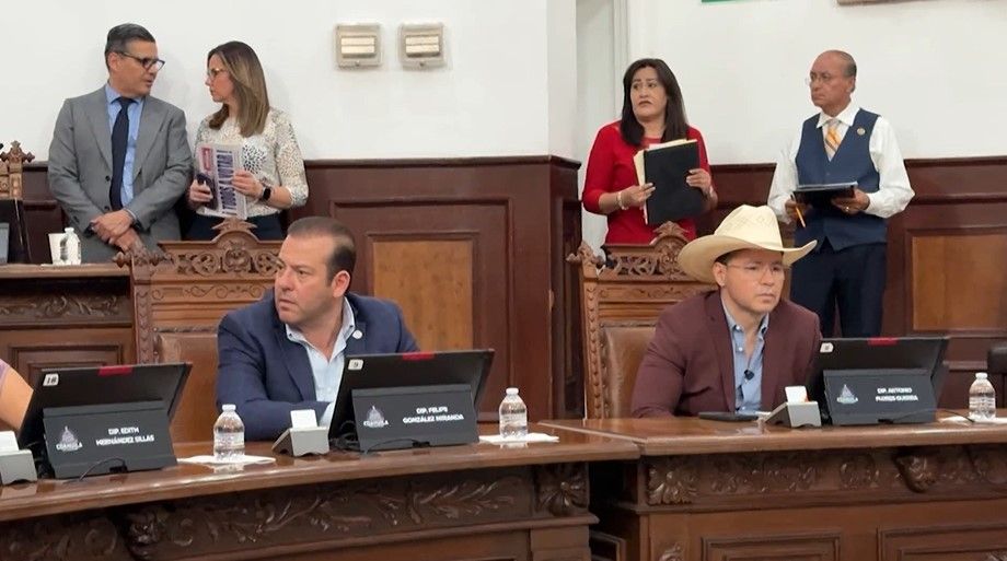 Lamentan desaparición de CONEVAL