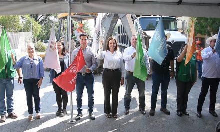 Lleva Sari Pérez agua y drenaje a la Bellavista en Frontera, Coahuila