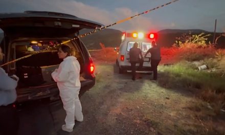 Muere joven de 19 años en carretera tras brutal golpiza