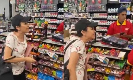 Nace ‘Lady Oxxo’; clienta se enfurece porque le negaron una recarga