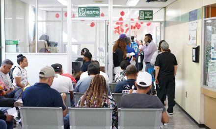 Realiza la clínica 1 del Seguro Social una jornada de donación de sangre