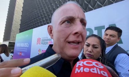 Reitera Román Cepeda que no pedirá licencia para dejar la alcaldía de Torreón
