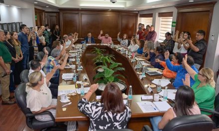Cabildo de Monclova aprueba cuenta pública de junio