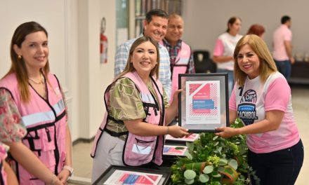 DIF Acuña reconoce a adultos mayores que asistieron a Juegos Estatales