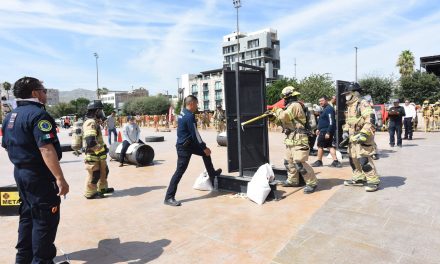 Anuncian tercera edición del Bombero Challenge