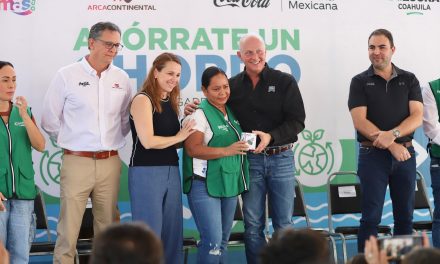 Llevan Gobierno del estado y Arca 10 mil regaderas ecológicas a Torreón