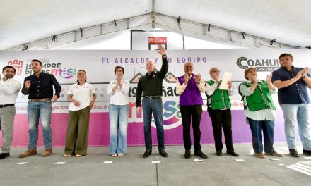 Román Cepeda entrega rehabilitación de la Plaza Madero