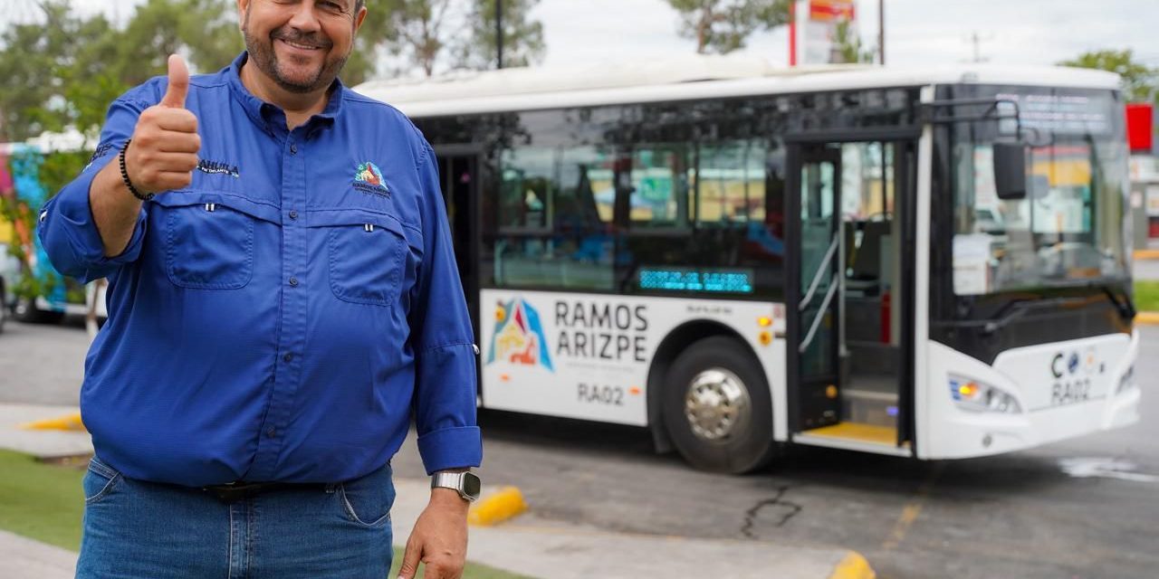 Tomás Gutiérrez presenta transporte gratuito para estudiantes y población