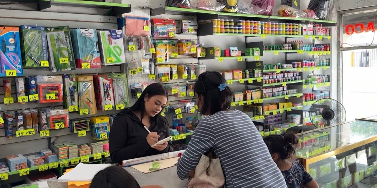 Anticipan compra de listas escolares en Saltillo