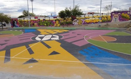 Avanzan trabajos de rehabilitación de la plaza pública en colonia Saltillo 2000