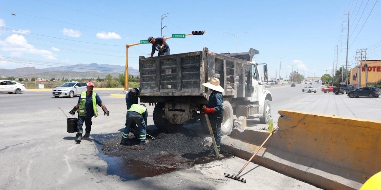 Avanzan en Saltillo los trabajos de reparación de daños por las lluvias