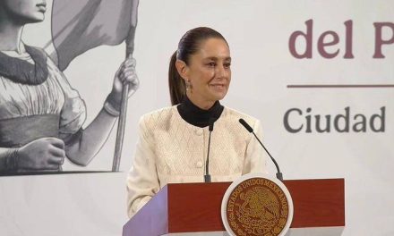 Sheinbaum pide información conjunta con Estados Unidos por ingreso de combustible ilegal en México