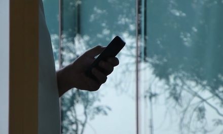 El uso de la Inteligencia Artificial lleva a la frustración y a la tristeza