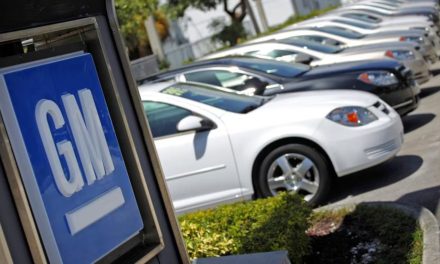 Aranceles de Trump pegan a GM por 1,100 millones de dólares