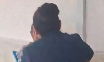 Trabjadora del IMSS- Bienestar se va a los golpes con familiar de paciente en Veracruz