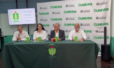 Presenta la UNIVAS nuevas carreras