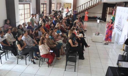 Realizan en Congreso de Coahuila conferencia sobre violencia digital