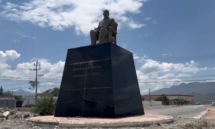 Removerán la estatua de Vito Alessio Robles