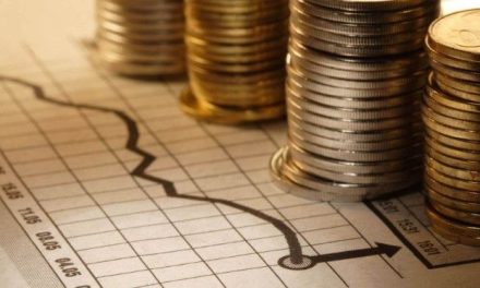 México registra superávit comercial en junio, pero cae 58% respecto a mayo