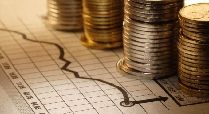 México registra superávit comercial en junio, pero cae 58% respecto a mayo