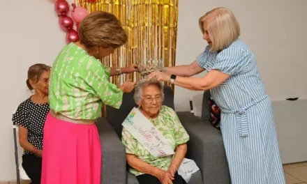 DIF Sabinas celebra a los adultos mayores