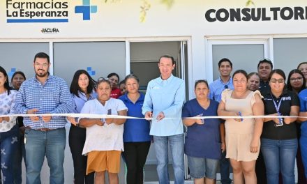 Alcalde de Acuña inaugura farmacias ‘La Esperanza’