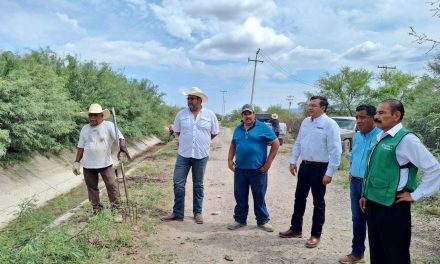 Avanzan labores de limpieza en módulos de riego de la región