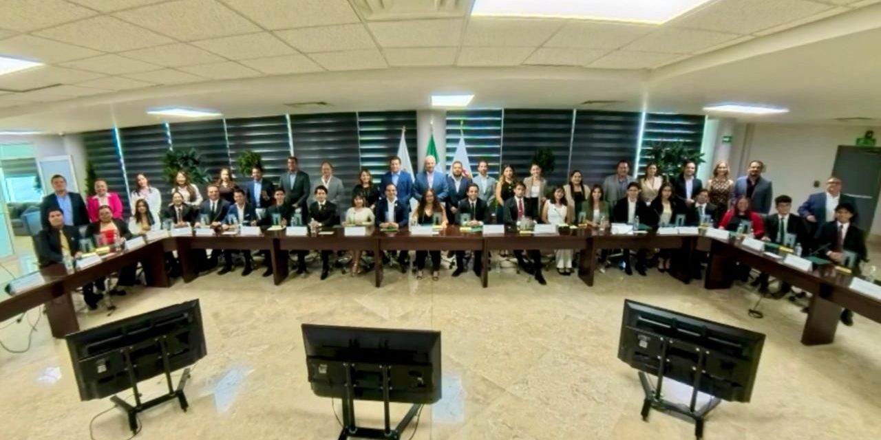 Cabildo Juvenil 2025 aprueba propuestas en favor del deporte y de la tecnología en la educación
