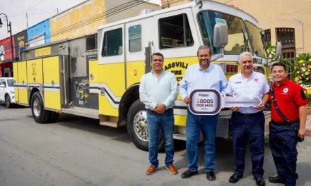 Reconoce Tomás Gutiérrez a bomberos de Ramos Arizpe