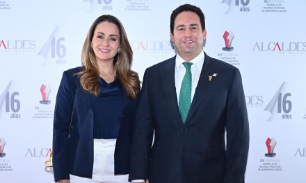 Premian a Saltillo por ser líder en competitividad