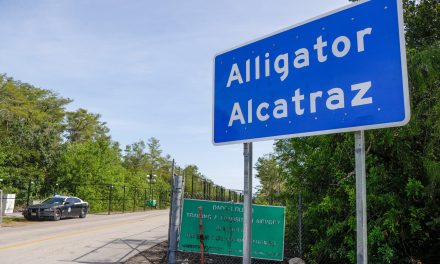 Cónsul de México confirma 78 detenidos en ‘Alligator Alcatraz’ en Florida